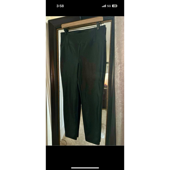 Badgley Mischka Faux Leather Straight Leg Pants Size‎ Medium Black - Picture 5 of 10